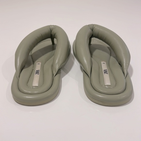 Zara Leather Pool Noodle Flip Flops Sage Green Sz 36 - Picture 4 of 8